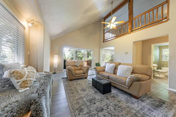 10880 Laurelwood Drive, Truckee, CA 96161-0000