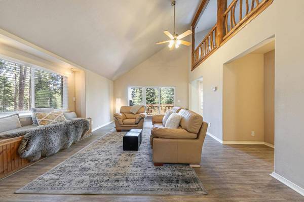 10880 Laurelwood Drive, Truckee, CA 96161-0000