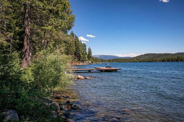 14161 Tanager Lane, Truckee, CA 96161-0000