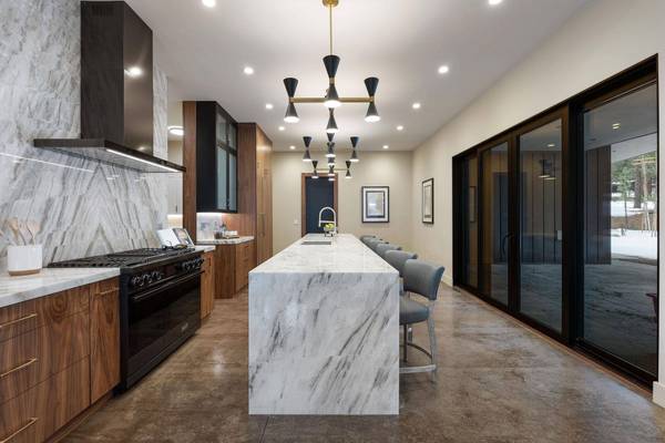 11761 Bottcher Loop, Truckee, CA 96161-0000
