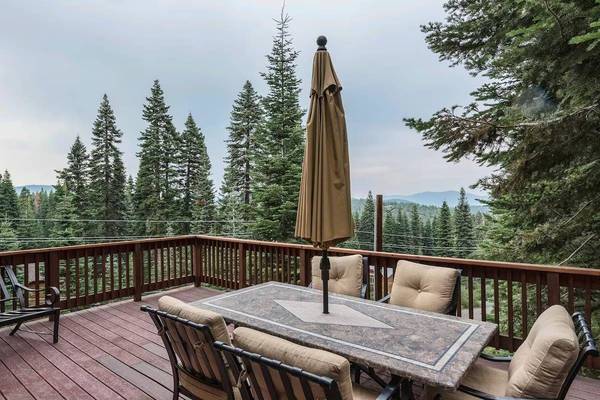11410 Skislope Way, Truckee, CA 96161-0000