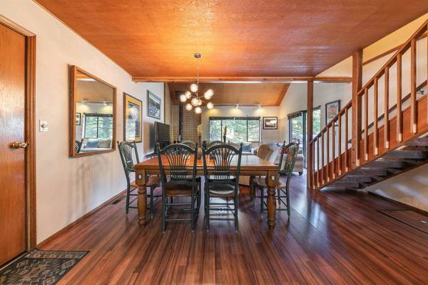 10414 Martis Valley Road, Truckee, CA 96161-0000