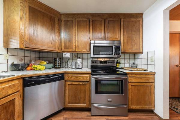 10414 Martis Valley Road, Truckee, CA 96161-0000