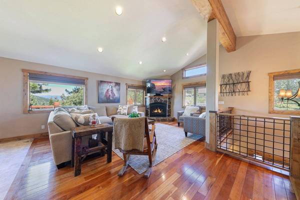 13165 Pinnacle Loop, Truckee, CA 96161-0000