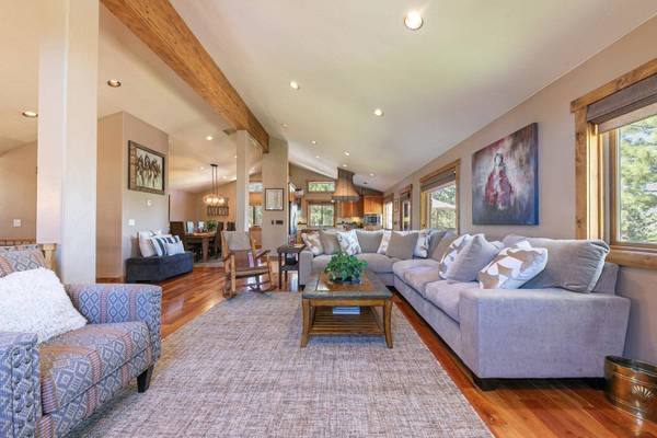 13165 Pinnacle Loop, Truckee, CA 96161-0000
