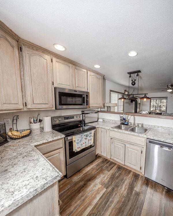 418 Utah Street, Portola, CA 96122