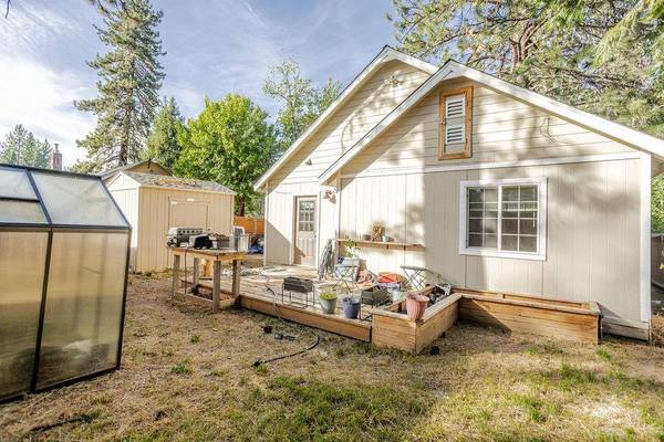 418 Utah Street, Portola, CA 96122
