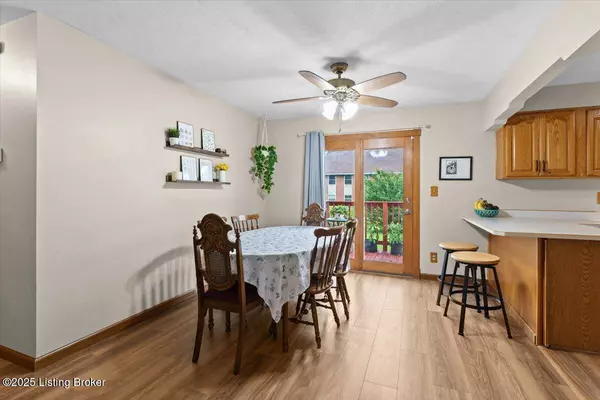 7419 Beahl Blvd, Louisville, KY 40258