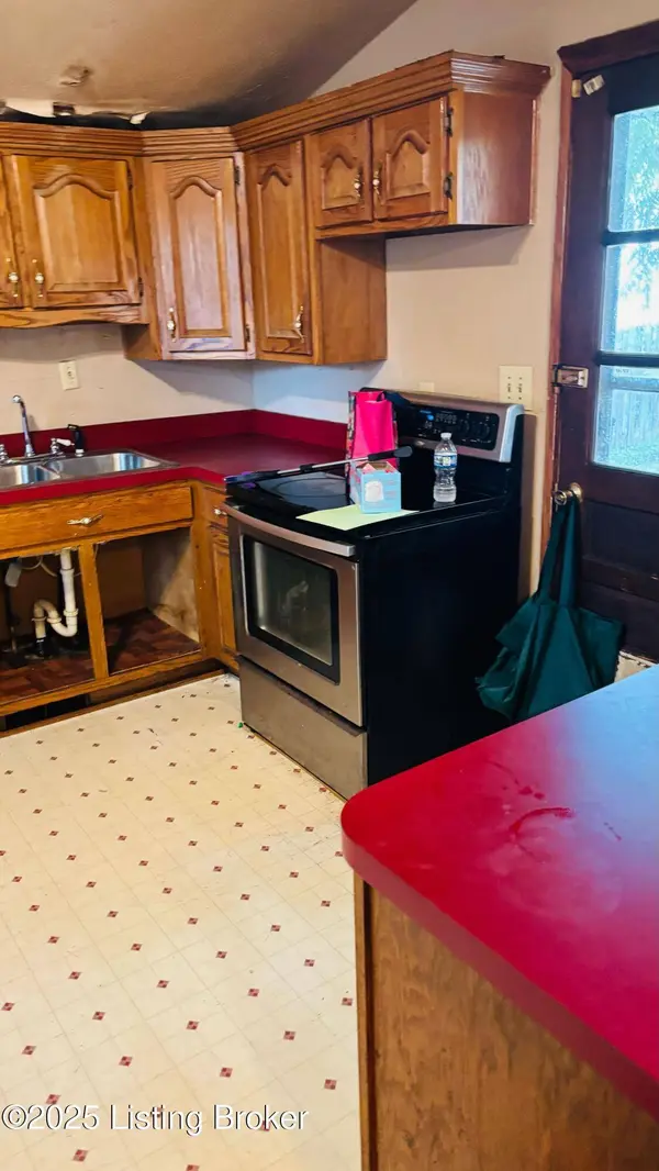 3930 Tulane Ave, Louisville, KY 40214