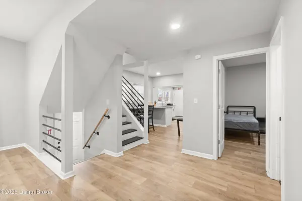 313 S 41st St, Louisville, KY 40212