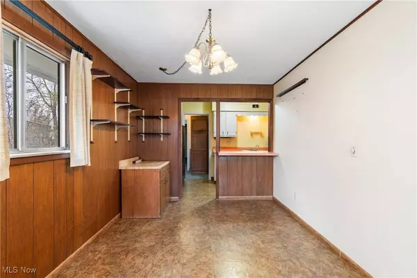 145 Pinehurst BLVD, Eastlake, OH 44095