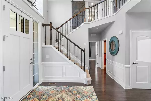 7965 McFarland RDG, Chagrin Falls, OH 44023