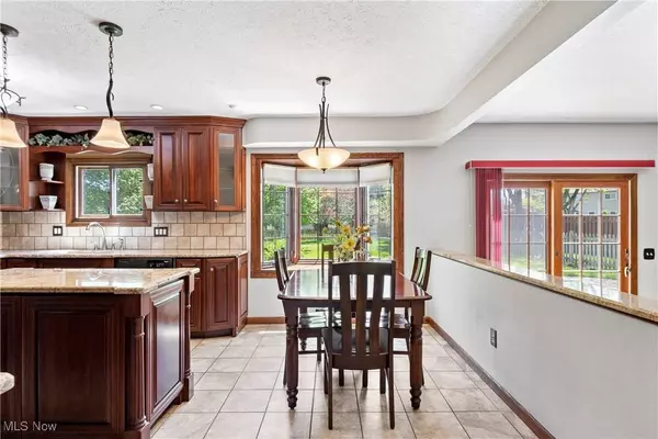 17171 Misty Lake DR, Strongsville, OH 44136