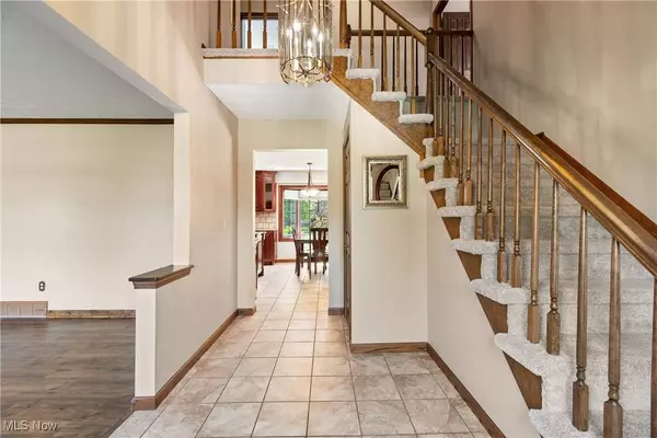 17171 Misty Lake DR, Strongsville, OH 44136