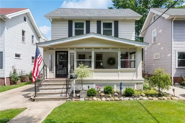 14500 Bayes AVE, Lakewood, OH 44107