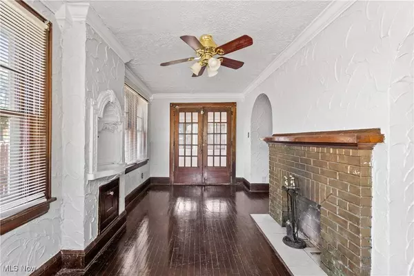 765 Packard DR, Akron, OH 44320