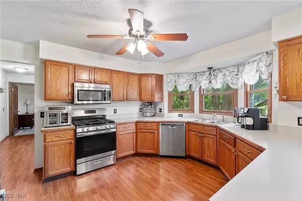 12340 Waterfall AVE NW, Uniontown, OH 44685