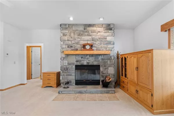 2265 Industry RD, Atwater, OH 44201