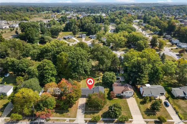 9933 Cynthia DR, Twinsburg, OH 44087