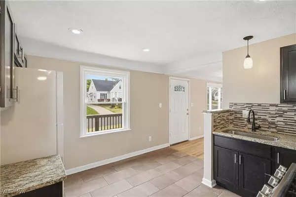 4840 E 84th ST, Garfield Heights, OH 44125