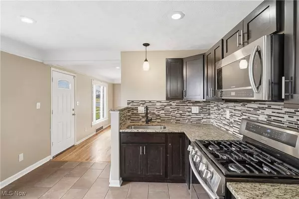 4840 E 84th ST, Garfield Heights, OH 44125