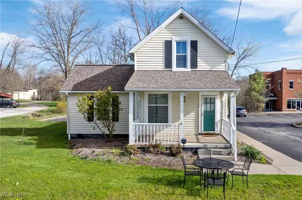 311 E Garfield RD, Aurora, OH 44202