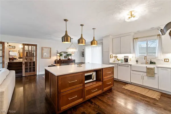 5642 Grand PL, Willoughby, OH 44094