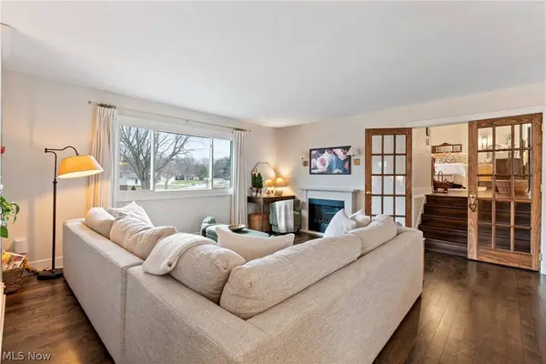 5642 Grand PL, Willoughby, OH 44094