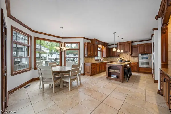 2515 Holgate RD, Akron, OH 44313