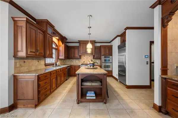 2515 Holgate RD, Akron, OH 44313