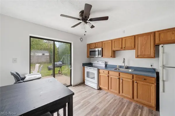 6545 Aylesworth DR, Parma Heights, OH 44130