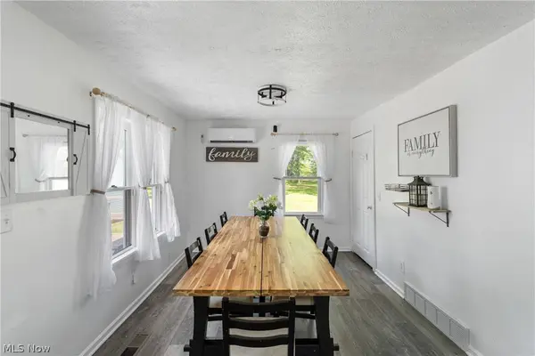 2443 Alliance RD, Deerfield, OH 44411
