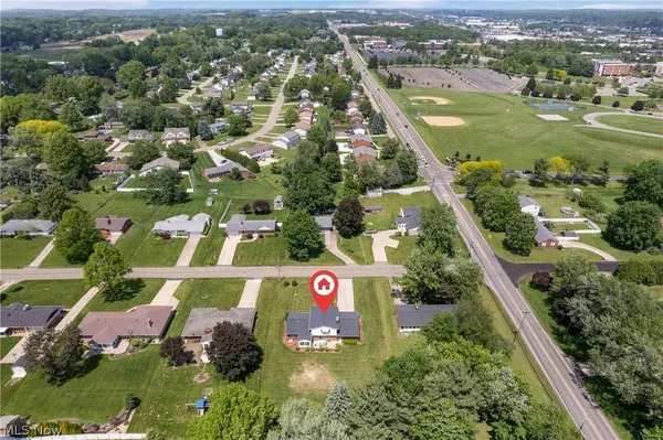 5070 Echovalley ST NW, North Canton, OH 44720