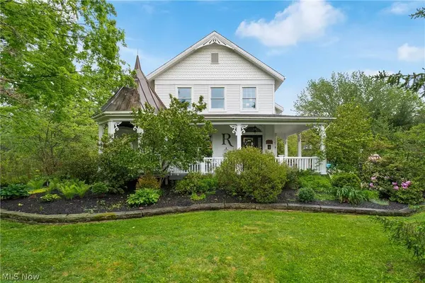 7901 State ST, Garrettsville, OH 44231