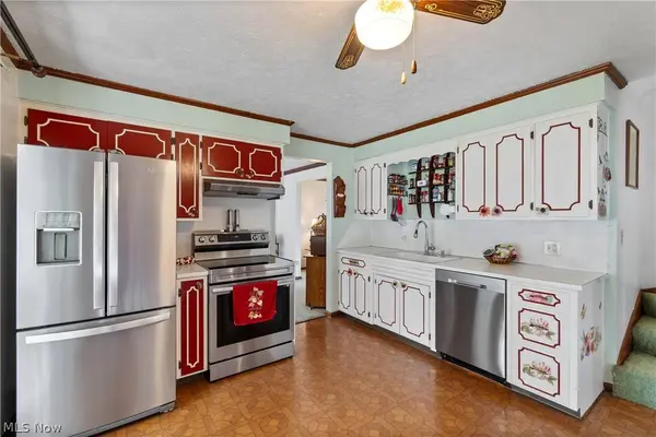 5070 Echovalley ST NW, North Canton, OH 44720
