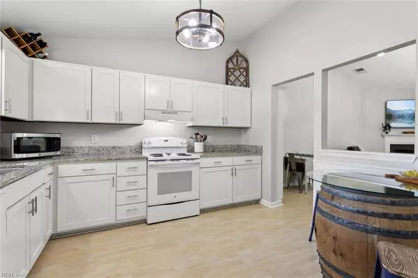 1451 Gannet RN, Virginia Beach, VA 23451