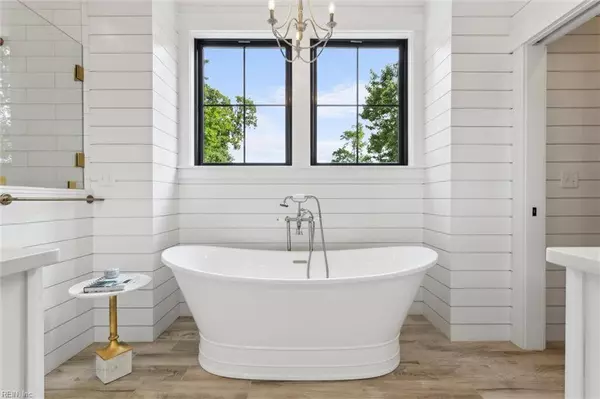 704 Greensboro AVE, Virginia Beach, VA 23451