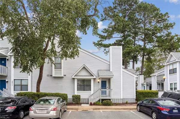 2417 Loran CT, Virginia Beach, VA 23451