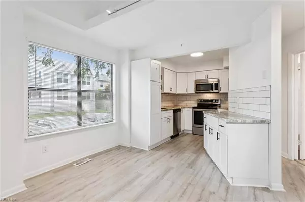 2417 Loran CT, Virginia Beach, VA 23451