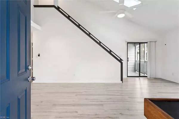 2417 Loran CT, Virginia Beach, VA 23451