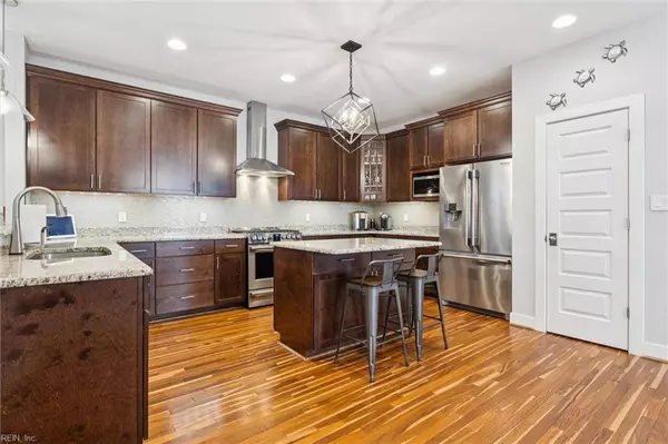 720 Delaware AVE, Virginia Beach, VA 23451