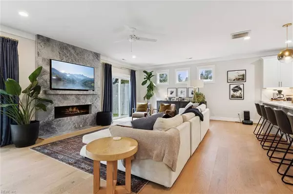 504 Pinewood Drive DR, Virginia Beach, VA 23451