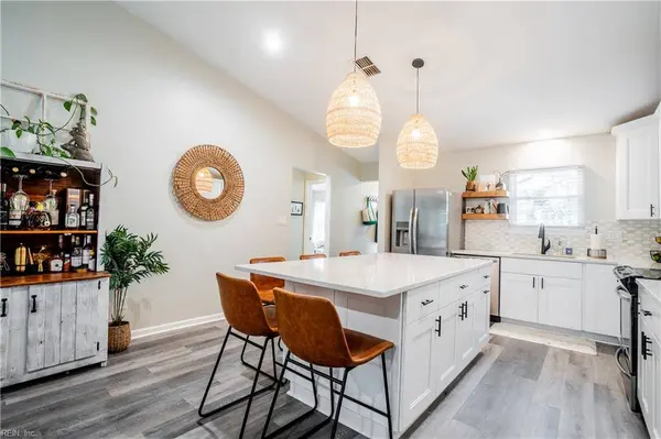 1453 Gannet RN, Virginia Beach, VA 23451