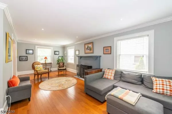 44 Willard Ave, Bloomfield Twp., NJ 07003