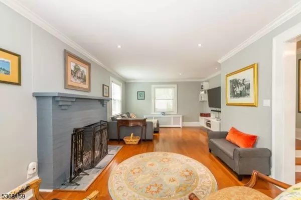 44 Willard Ave, Bloomfield Twp., NJ 07003