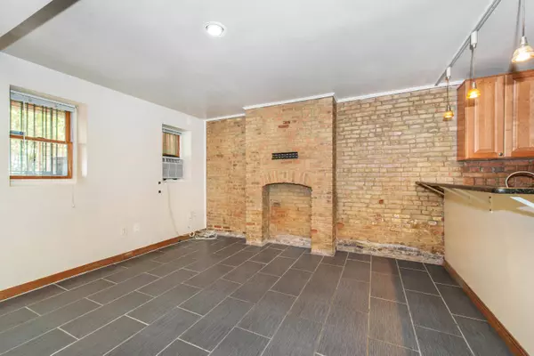 45 MONITOR ST #1, Jc Bergen-lafayett, NJ 07304