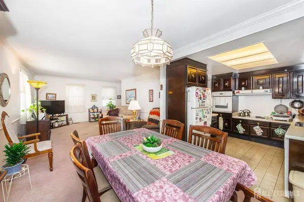 84 Old Nassau RD #D, Monroe, NJ 08831