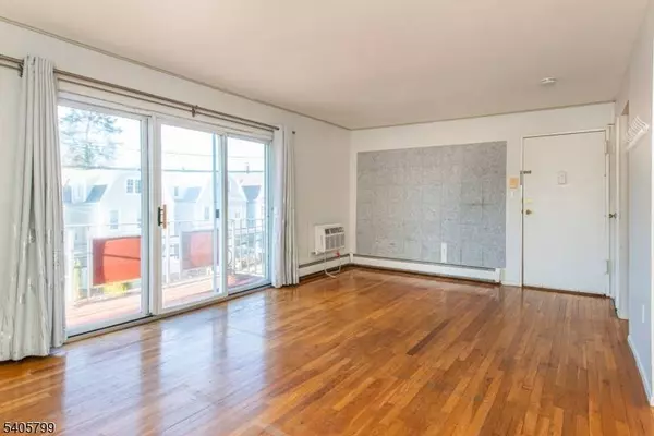 348 Hoover Ave #92, Bloomfield Twp., NJ 07003