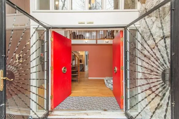 3 Davids Ln, Hillsborough Twp., NJ 08844