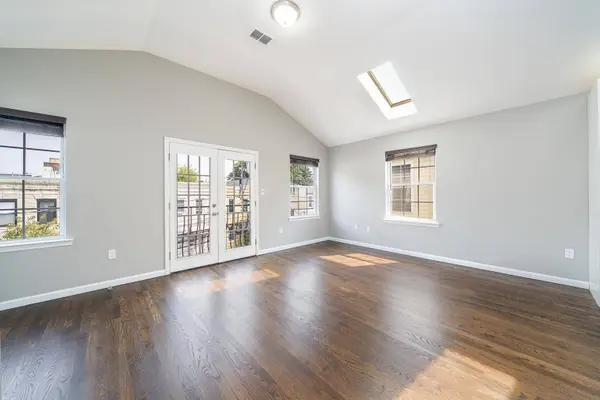 271.5 GRANT AVE #2, Jc West Bergen, NJ 07305
